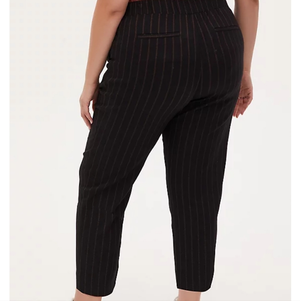 Cropped pants - Picture 2 of 5